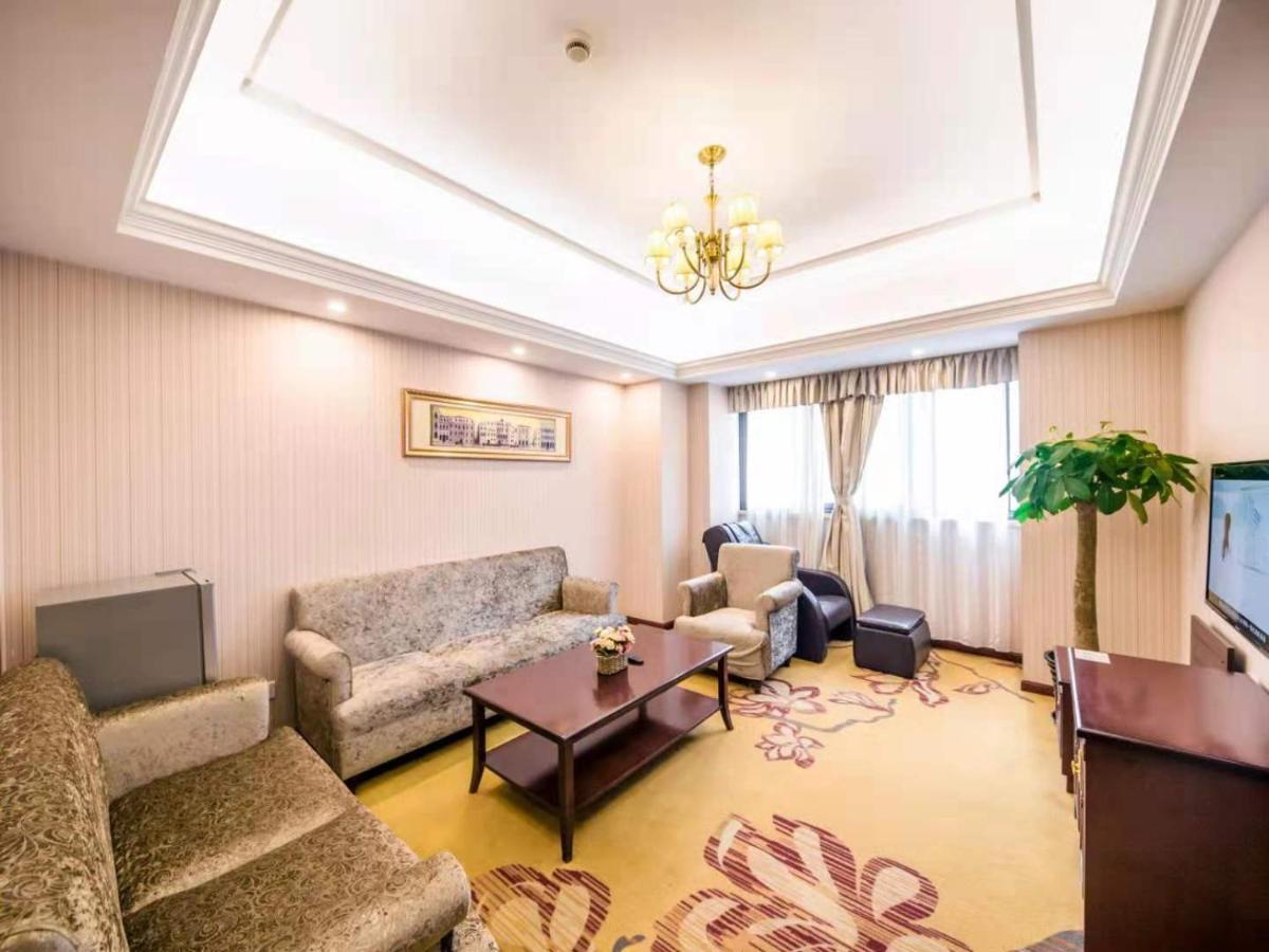 Vienna International Hotel Shanghai Pudong Xiupu Road ภายนอก รูปภาพ