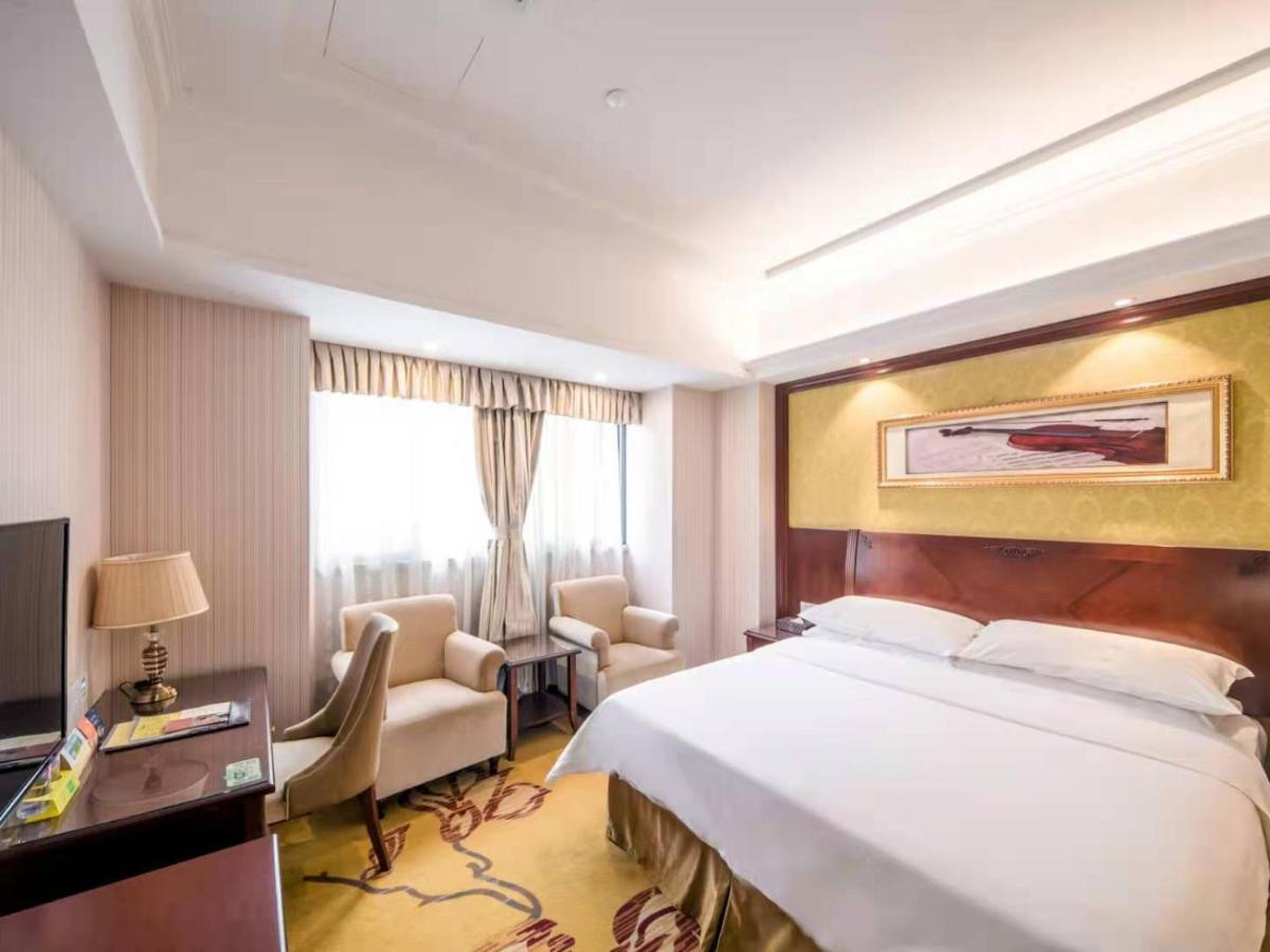 Vienna International Hotel Shanghai Pudong Xiupu Road ภายนอก รูปภาพ
