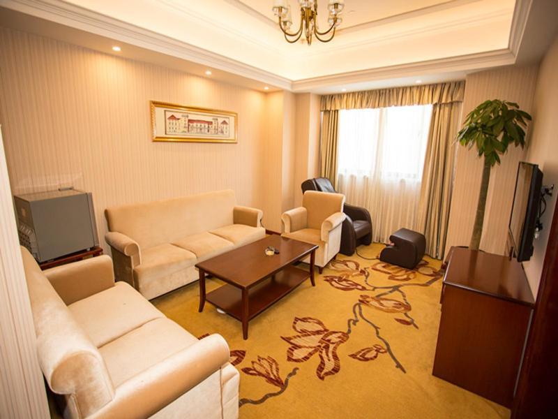 Vienna International Hotel Shanghai Pudong Xiupu Road ภายนอก รูปภาพ