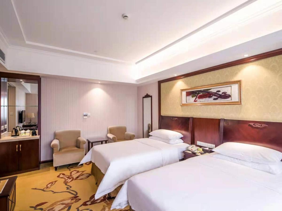 Vienna International Hotel Shanghai Pudong Xiupu Road ภายนอก รูปภาพ