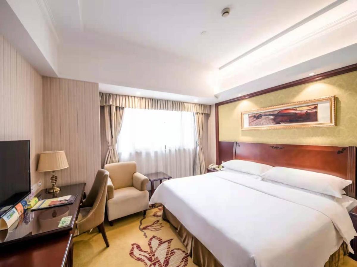 Vienna International Hotel Shanghai Pudong Xiupu Road ภายนอก รูปภาพ