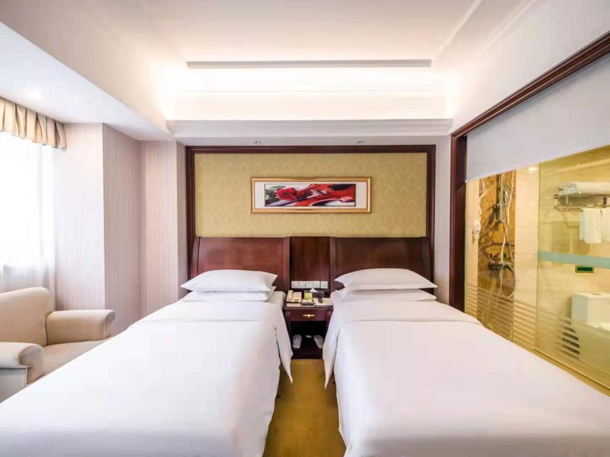 Vienna International Hotel Shanghai Pudong Xiupu Road ภายนอก รูปภาพ