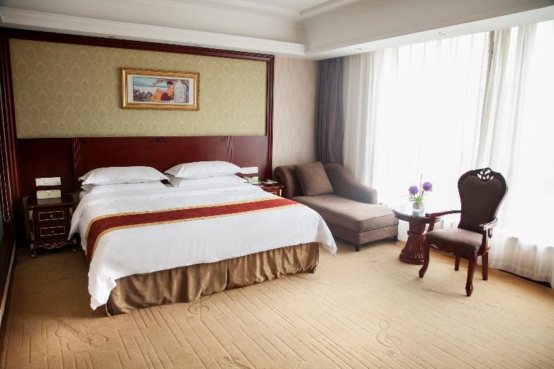 Vienna International Hotel Shanghai Pudong Xiupu Road ภายนอก รูปภาพ